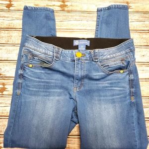 Democracy "Ab"solution